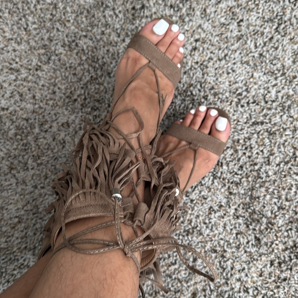 Fringe open toe heels - Picture 3 of 7